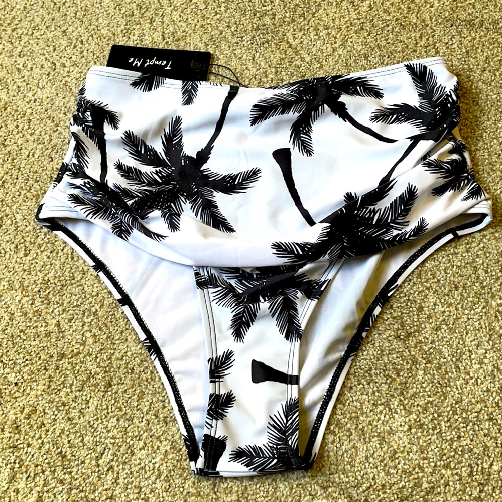 NWT Tempt Me White & Black Tropical Bikini Bottoms - Picture 3 of 10